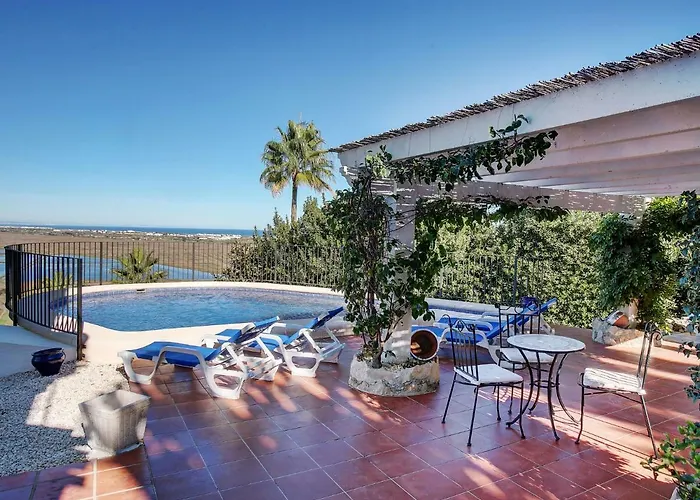Flores By Interhome * Monte Pego